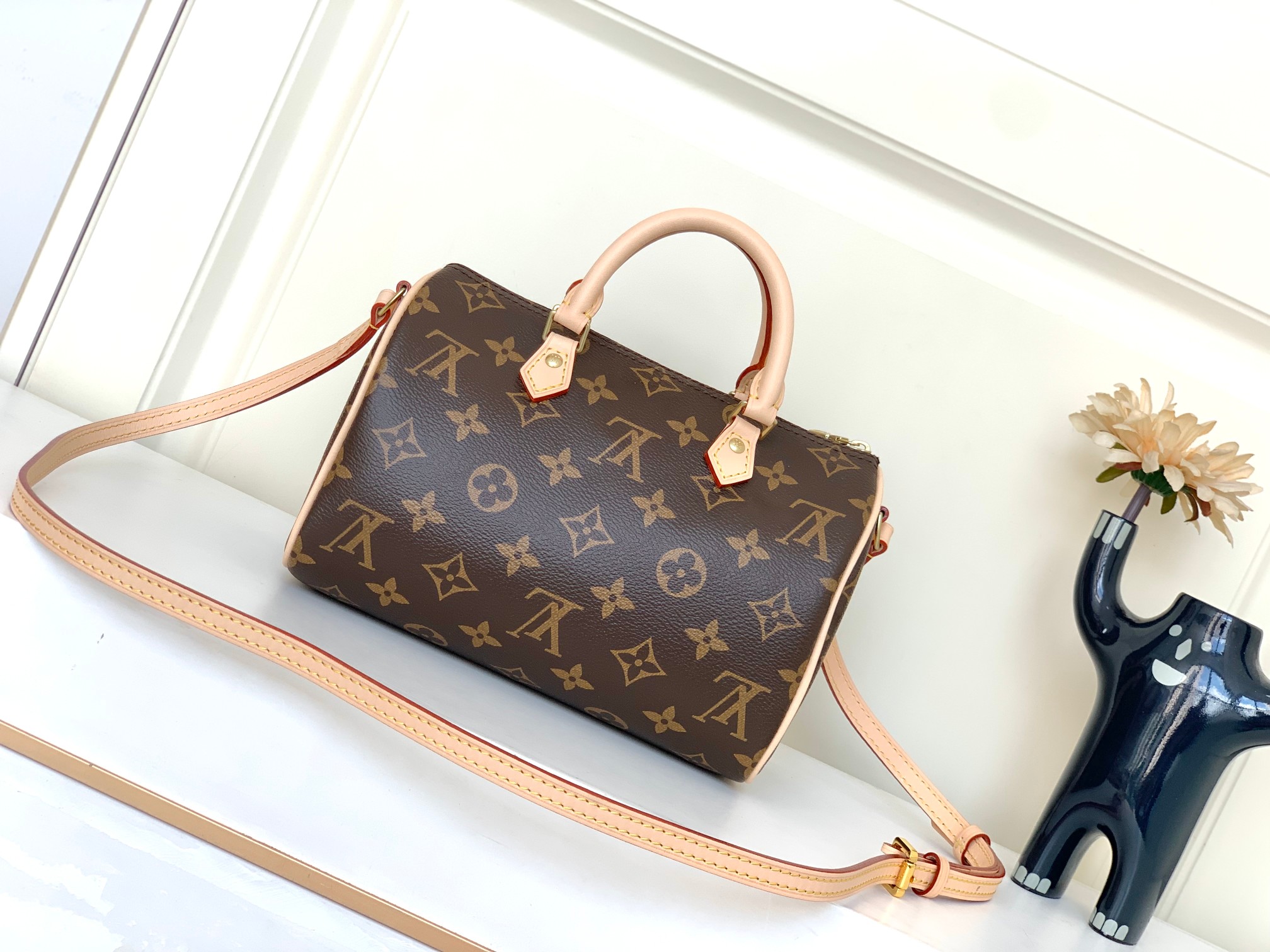 Louis Vuitton Bag M61251