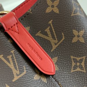 Louis Vuitton Bag M44021