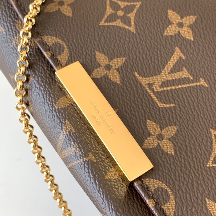 Louis Vuitton Bag M40717