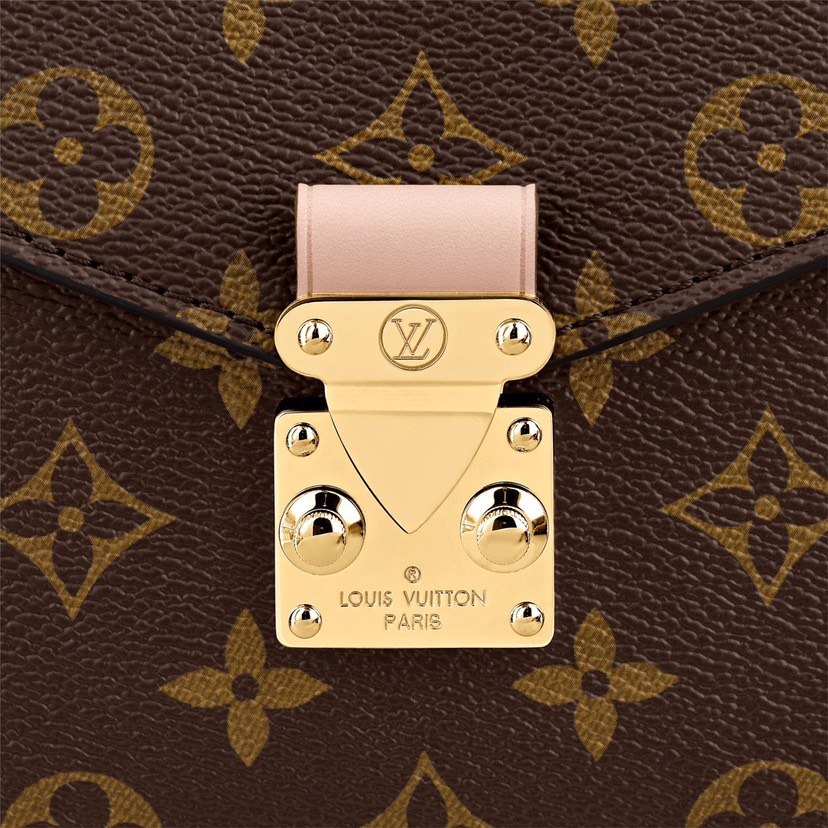 Bag 1228702445
