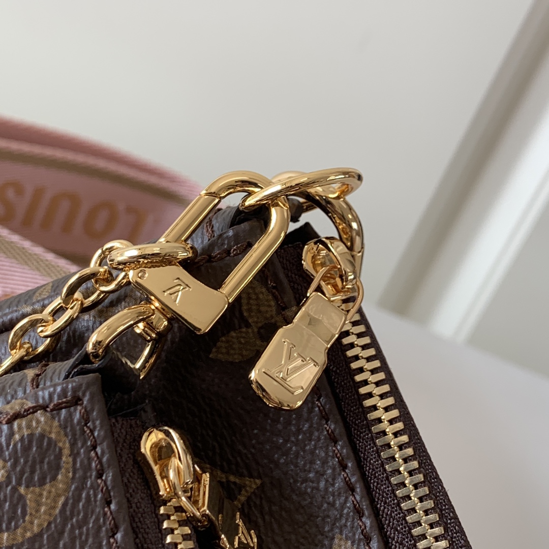 Louis Vuitton Handbag M44840