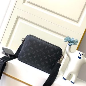 Louis Vuitton Bag M69443