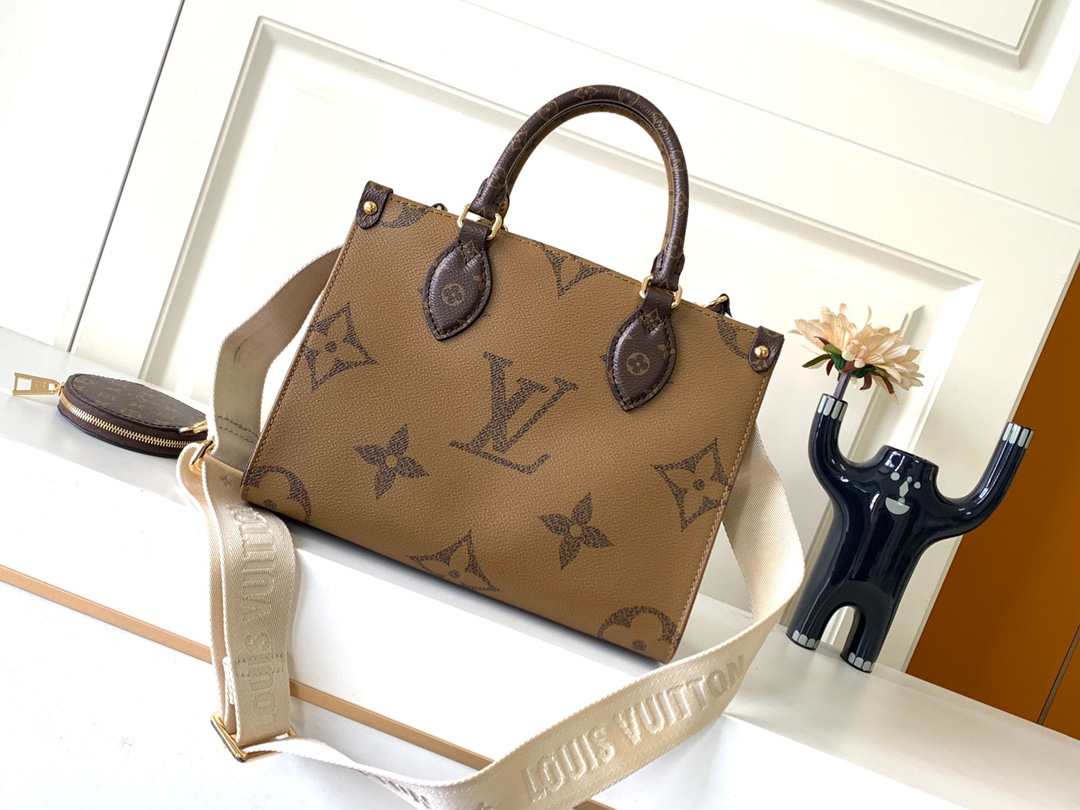 Louis Vuitton Bag M46373