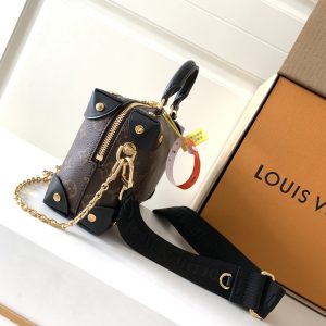 Louis Vuitton Bag M45571