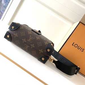 Louis Vuitton Bag M45571