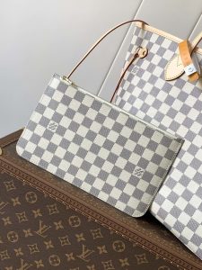 Louis Vuitton Tote Bag M46987