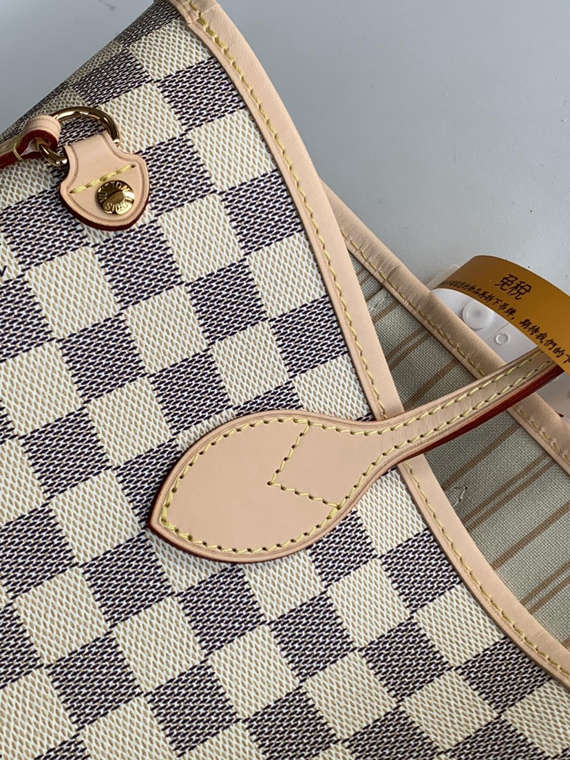Louis Vuitton Tote Bag M46987