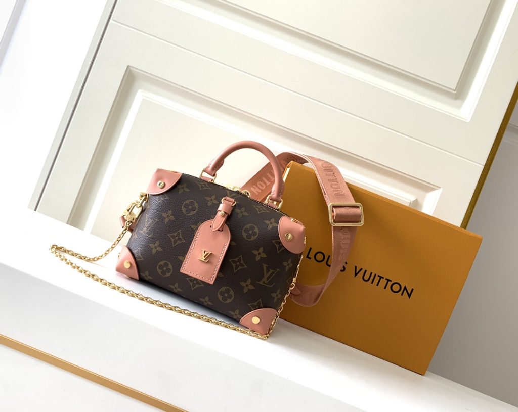 Louis Vuitton Bag M45531
