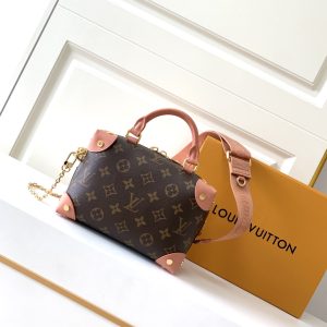 Louis Vuitton Bag M45531