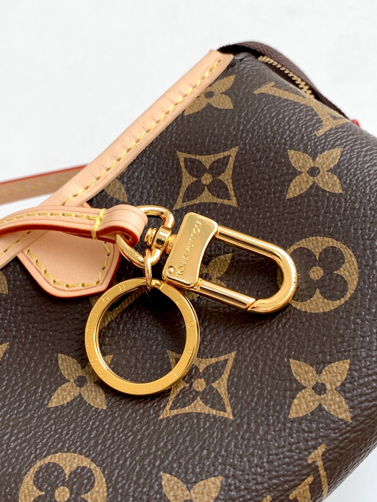 Louis Vuitton Bag M40353