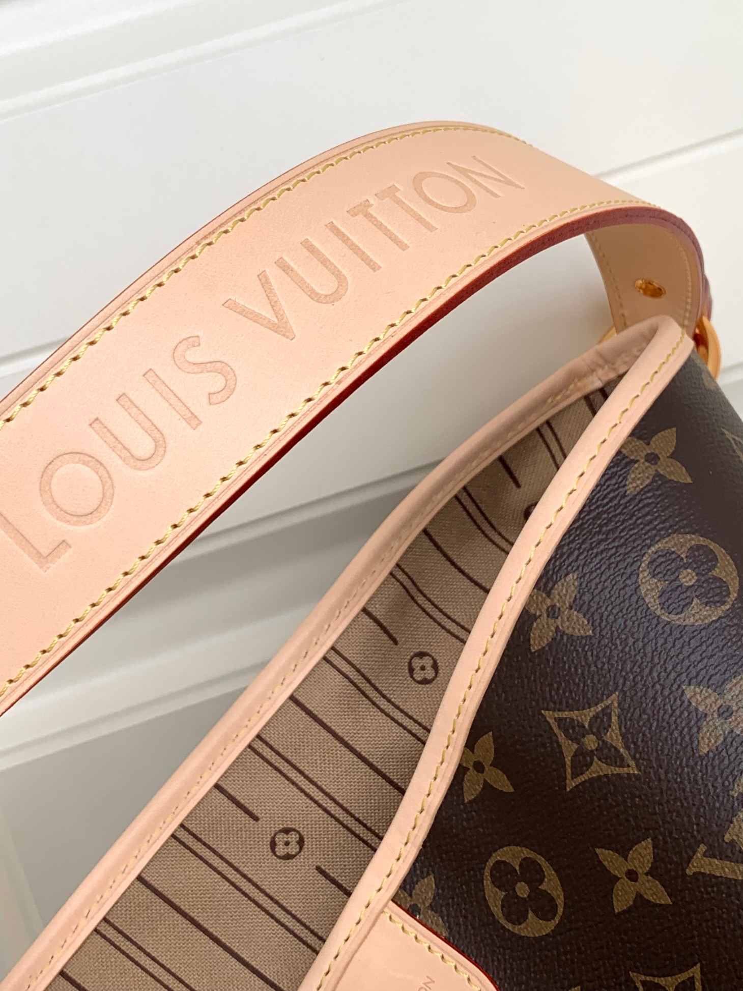 Louis Vuitton Bag M40353
