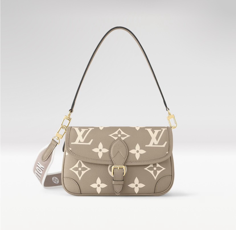 Louis Vuitton Shoulder Bag M47161 in Black