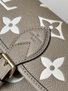 Louis Vuitton Shoulder Bag M47161 in Black