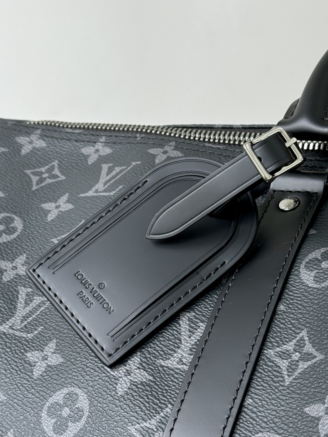 Louis Vuitton Handbag M40605