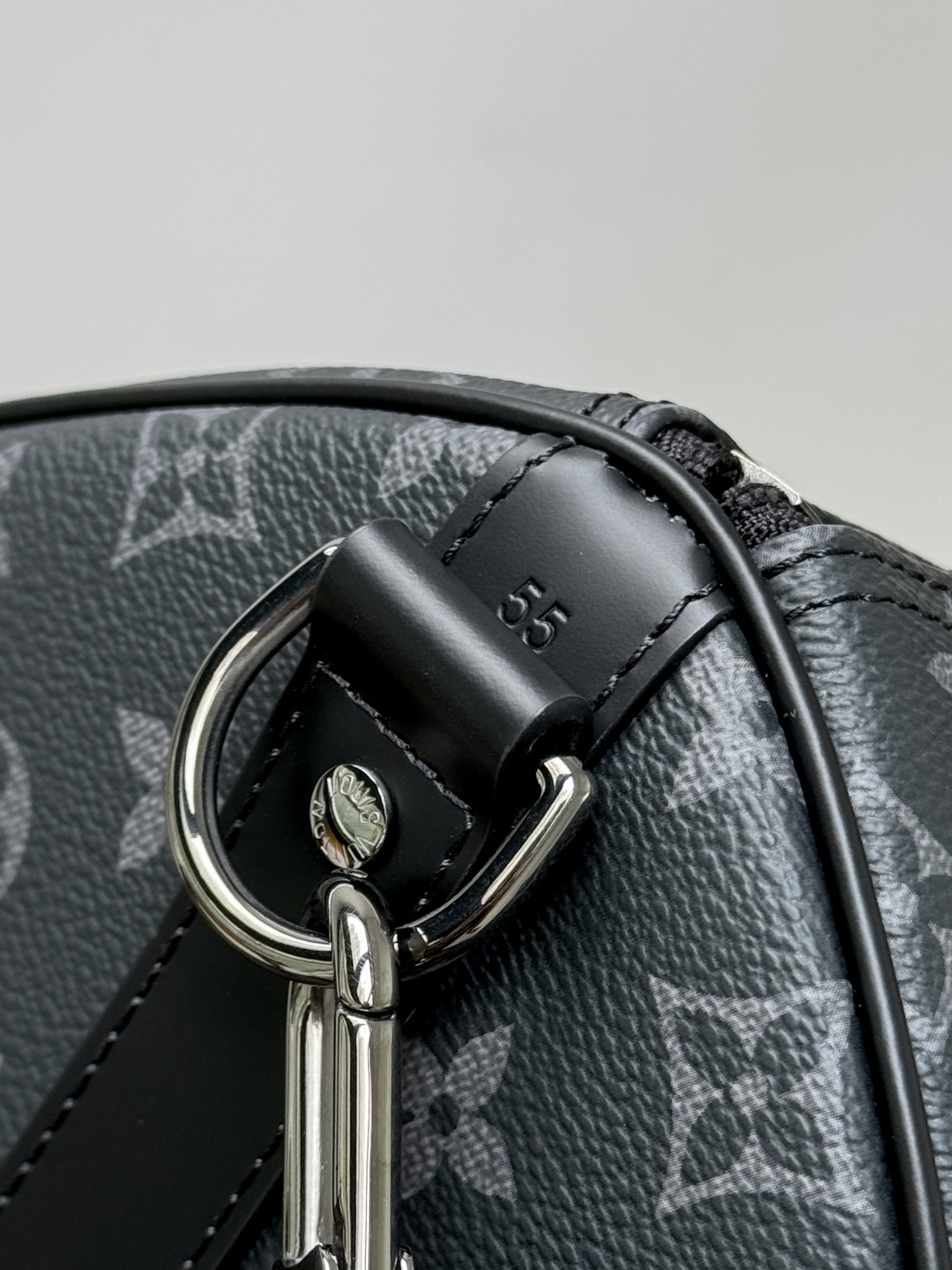 Louis Vuitton Handbag M40605