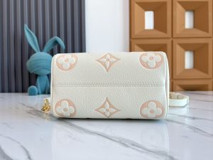 Louis Vuitton Shoulder Bag M46875
