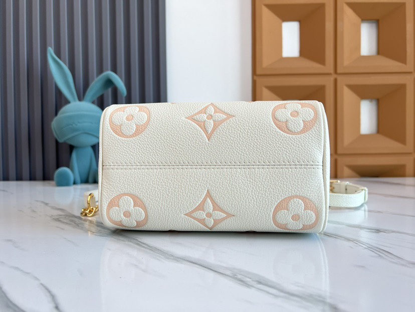 Louis Vuitton Shoulder Bag M46875