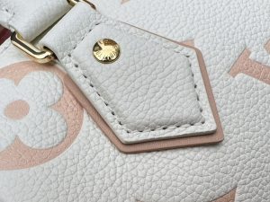Louis Vuitton Shoulder Bag M46875