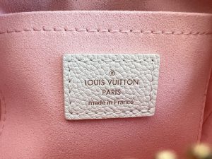 Louis Vuitton Shoulder Bag M46875