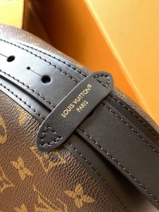 Louis Vuitton Shoulder Bag M15056