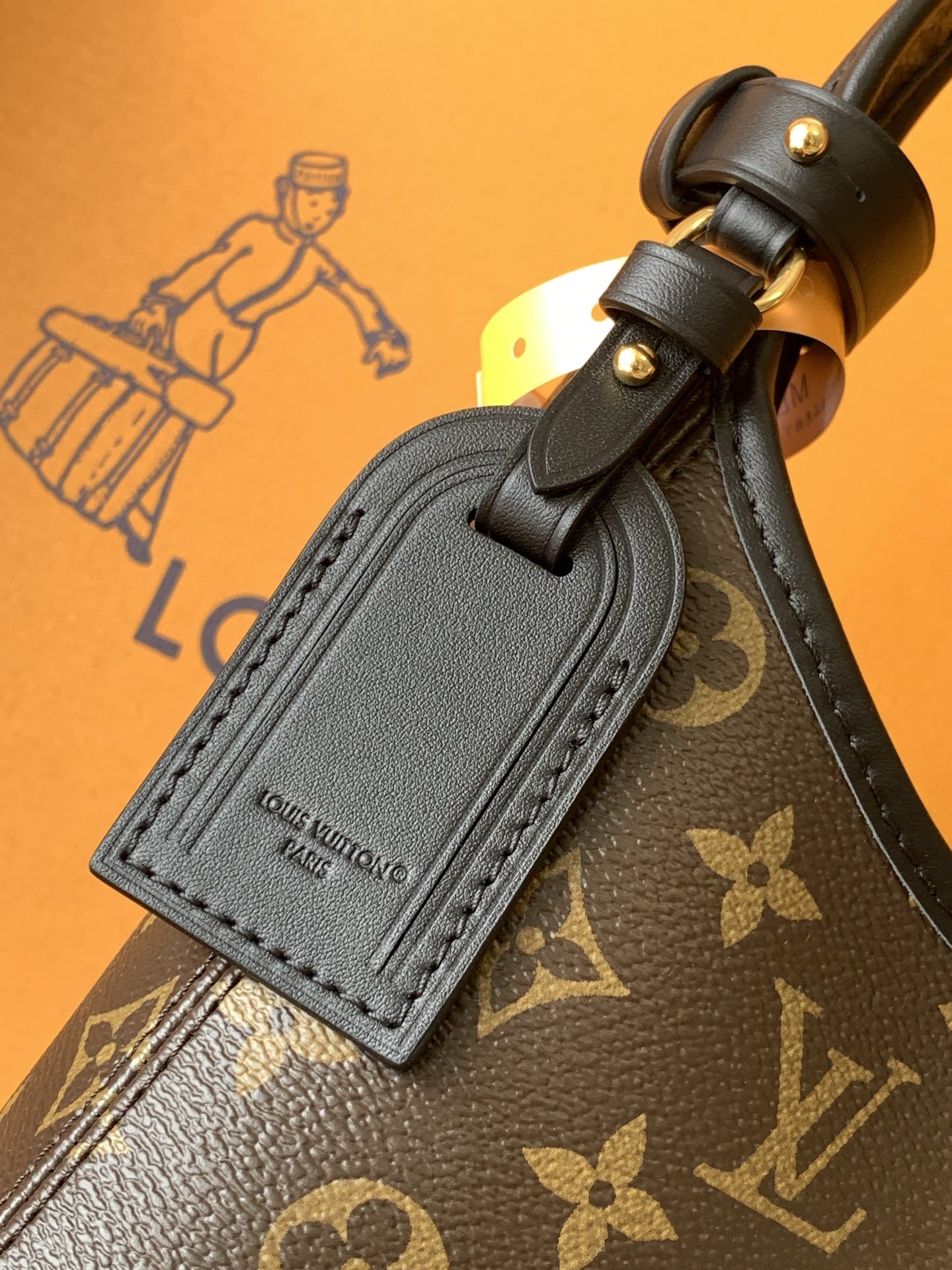 Louis Vuitton Handbag M12940