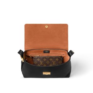 Louis Vuitton Messenger Bag M13148