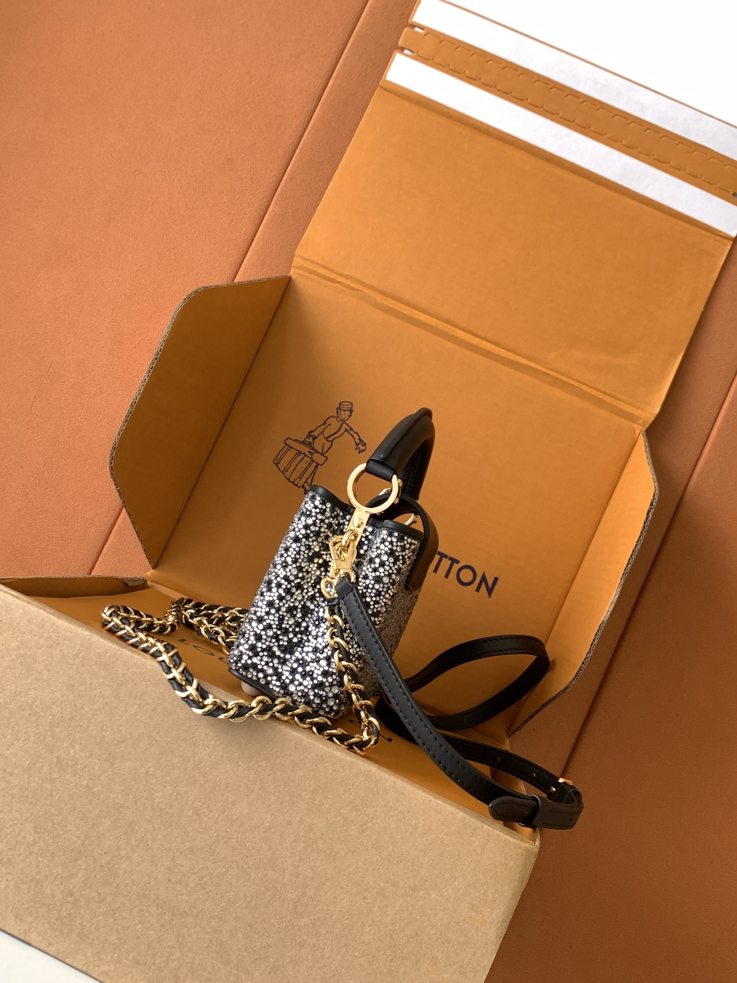 Louis Vuitton Handbag M83087