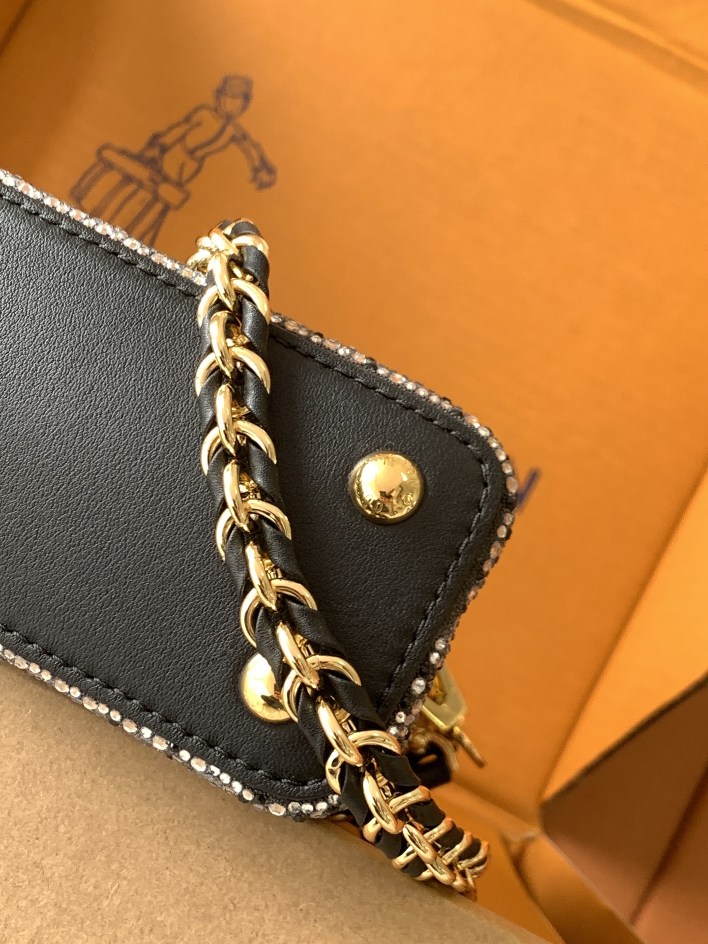 Louis Vuitton Handbag M83087