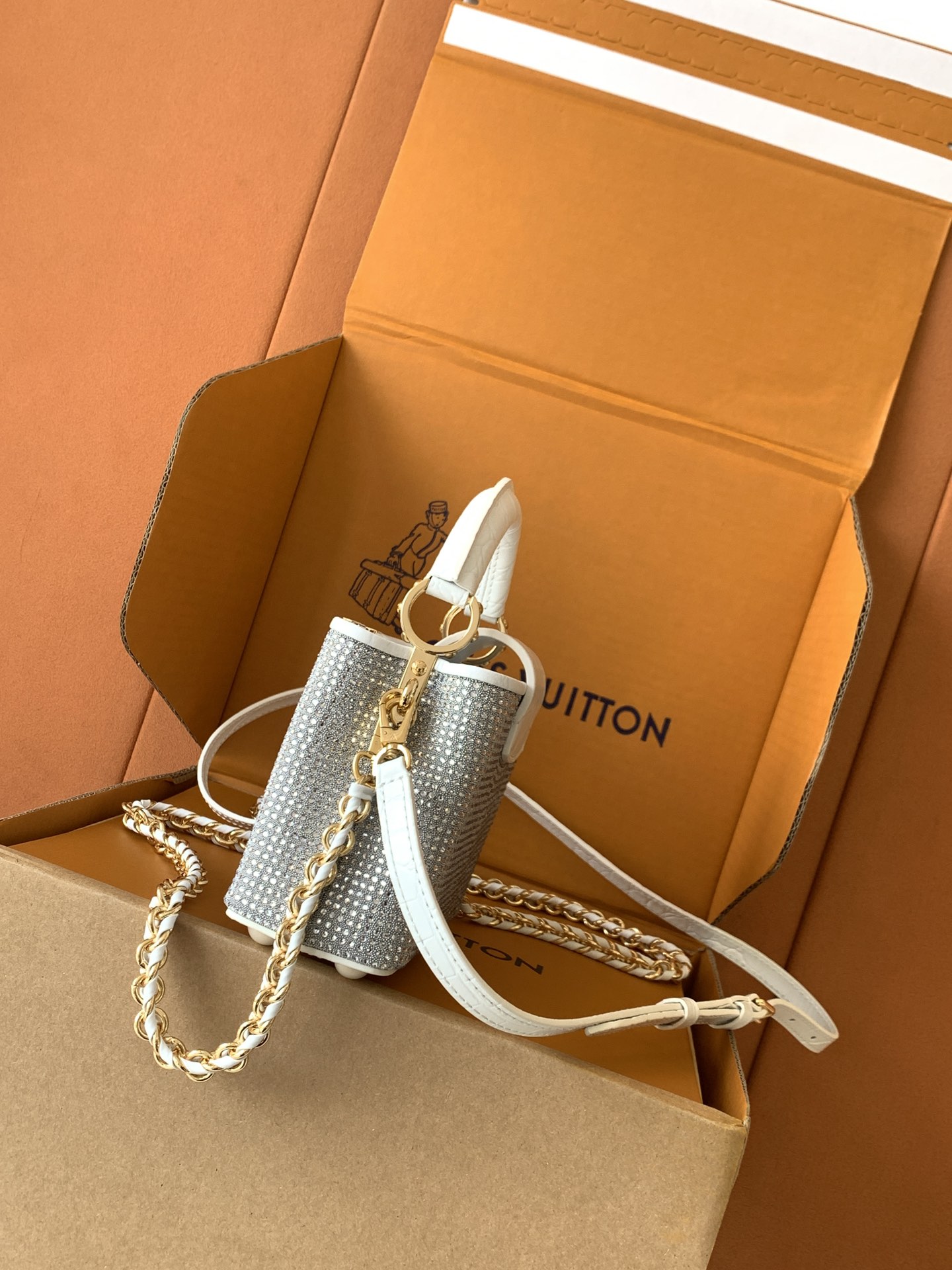 Louis Vuitton Handbag M83087