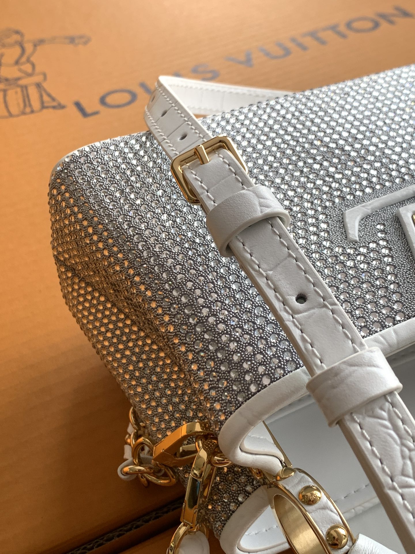 Louis Vuitton Handbag M83087