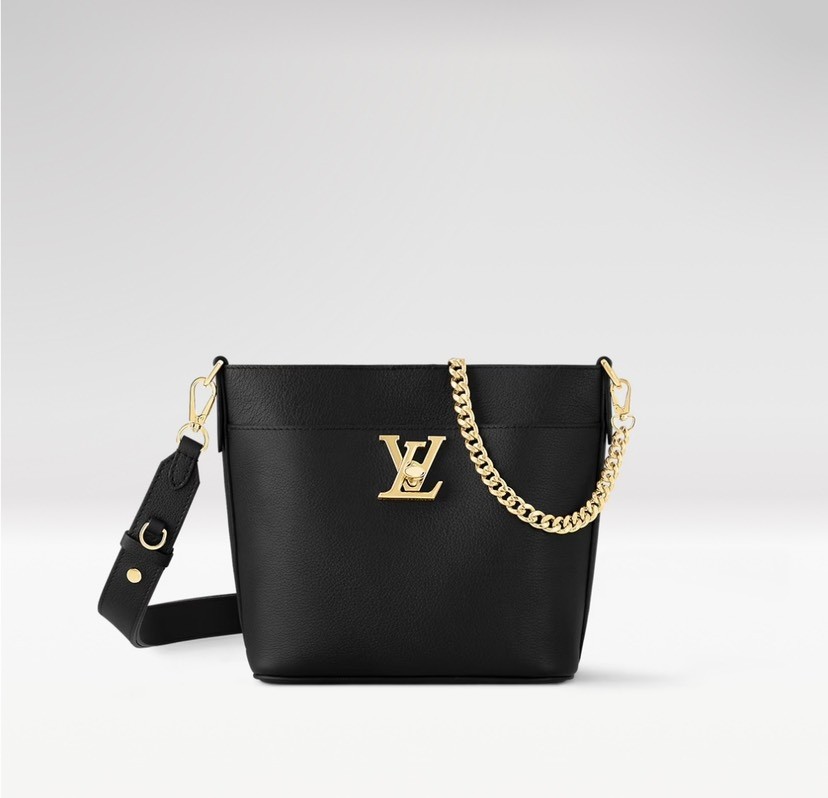 Louis Vuitton Bucket Bag M24006