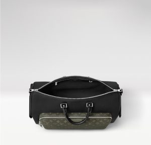 Louis Vuitton Handbag M12690