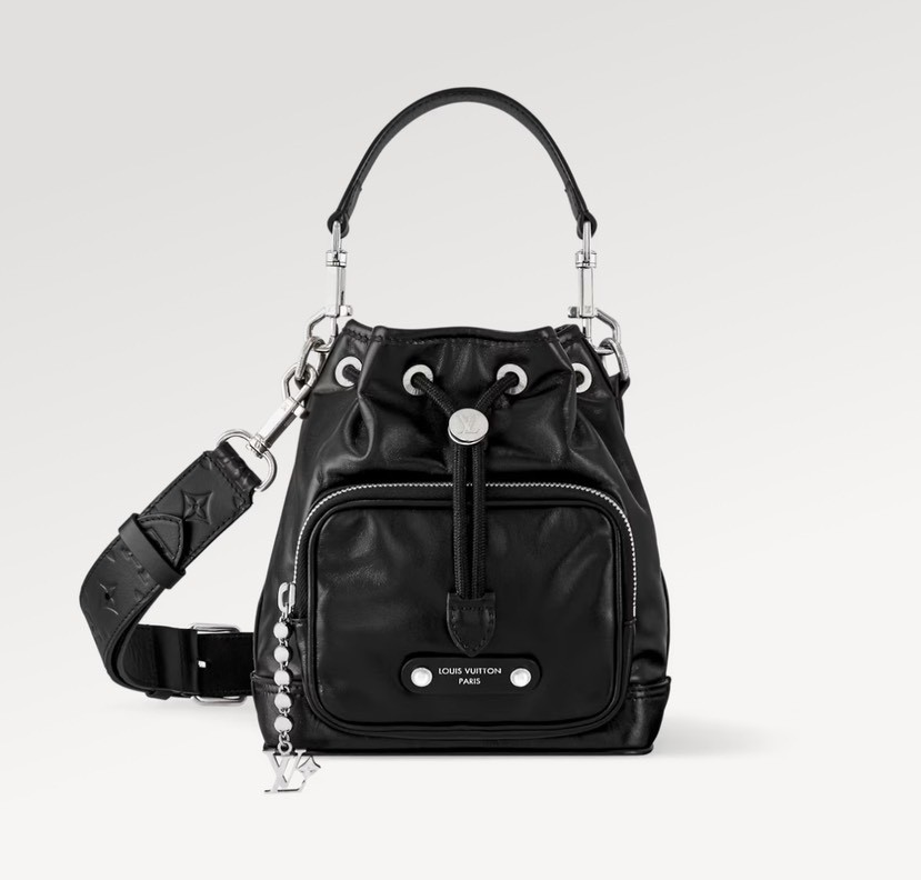 Louis Vuitton Bucket Bag M13985
