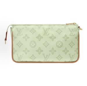 Louis Vuitton Handbag M28320