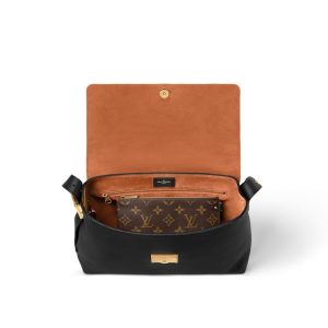 Louis Vuitton Messenger Bag M13148