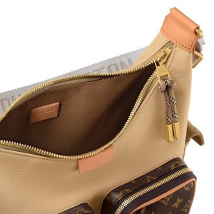 Louis Vuitton Shoulder Bag M12697