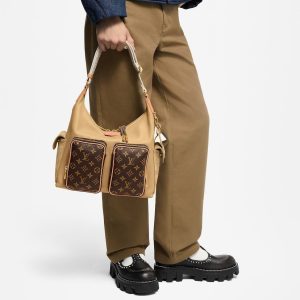 Louis Vuitton Shoulder Bag M12697