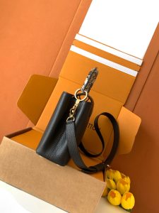 Louis Vuitton Shoulder Bag