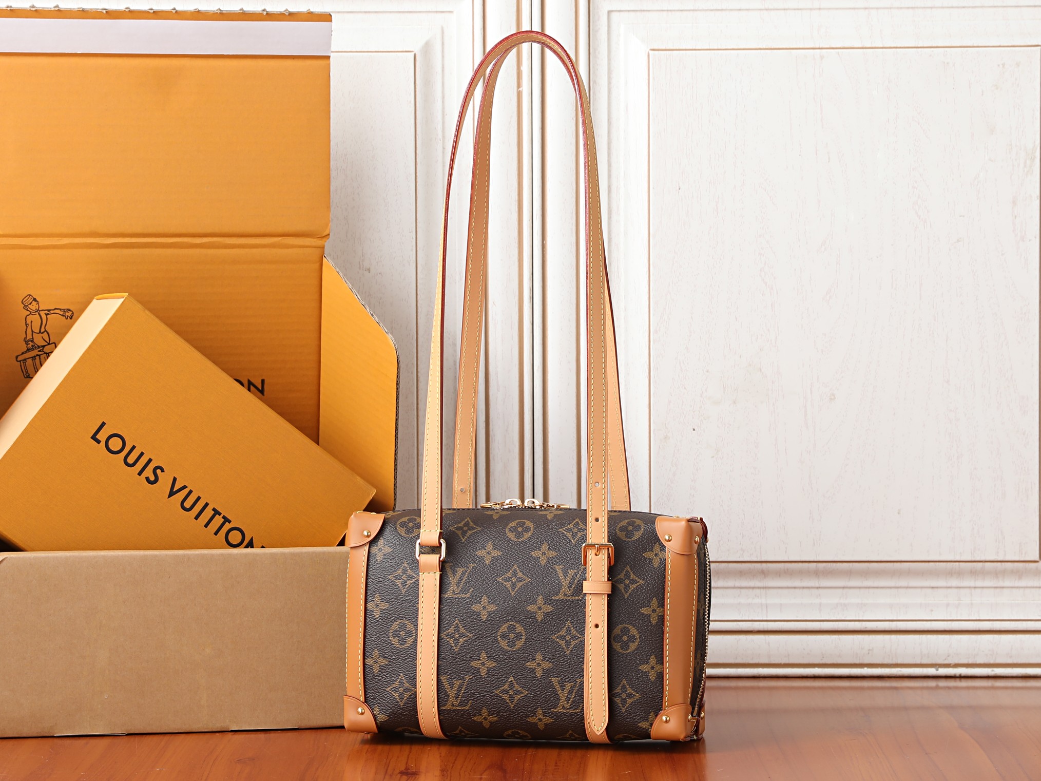 Louis Vuitton Handbag