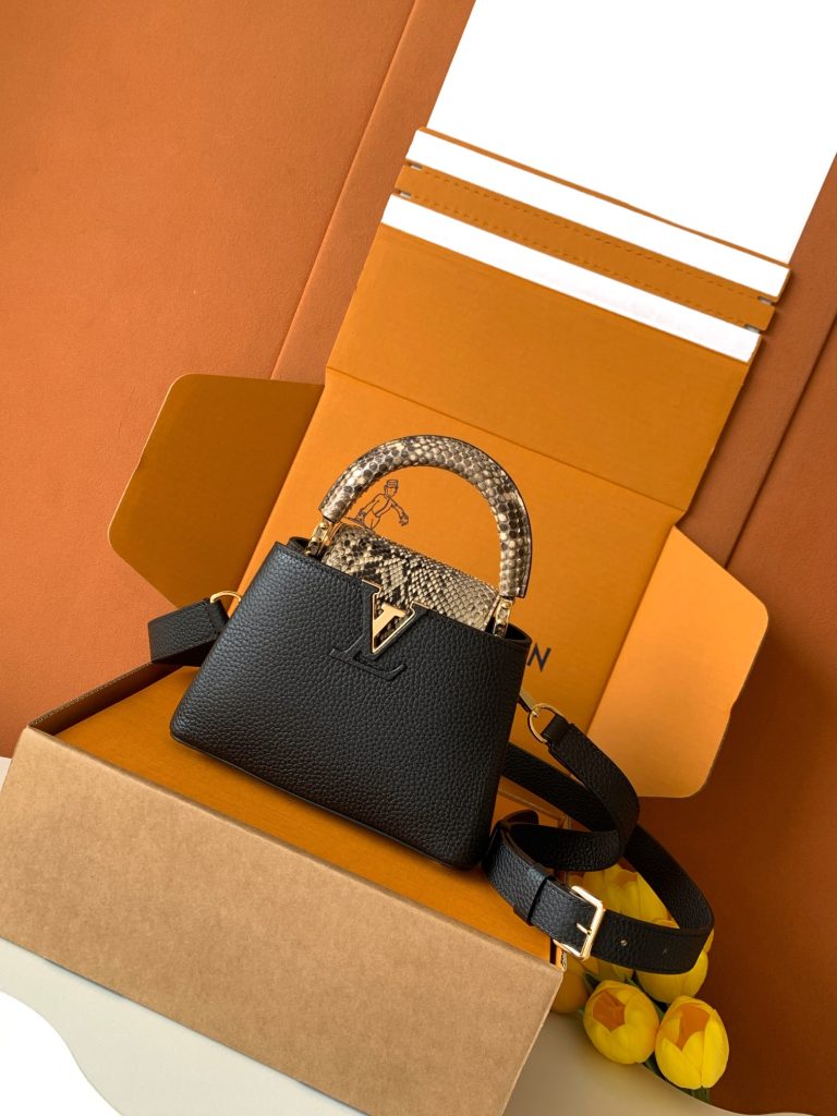 Louis Vuitton Shoulder Bag