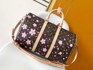 Louis Vuitton Handbag M13752