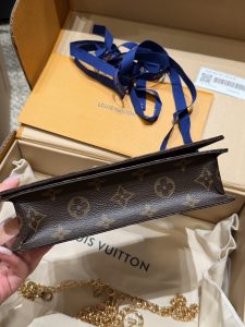 Louis Vuitton Handbag
