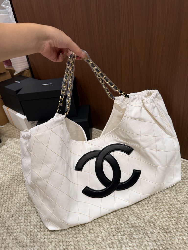 Bag 1228703316
