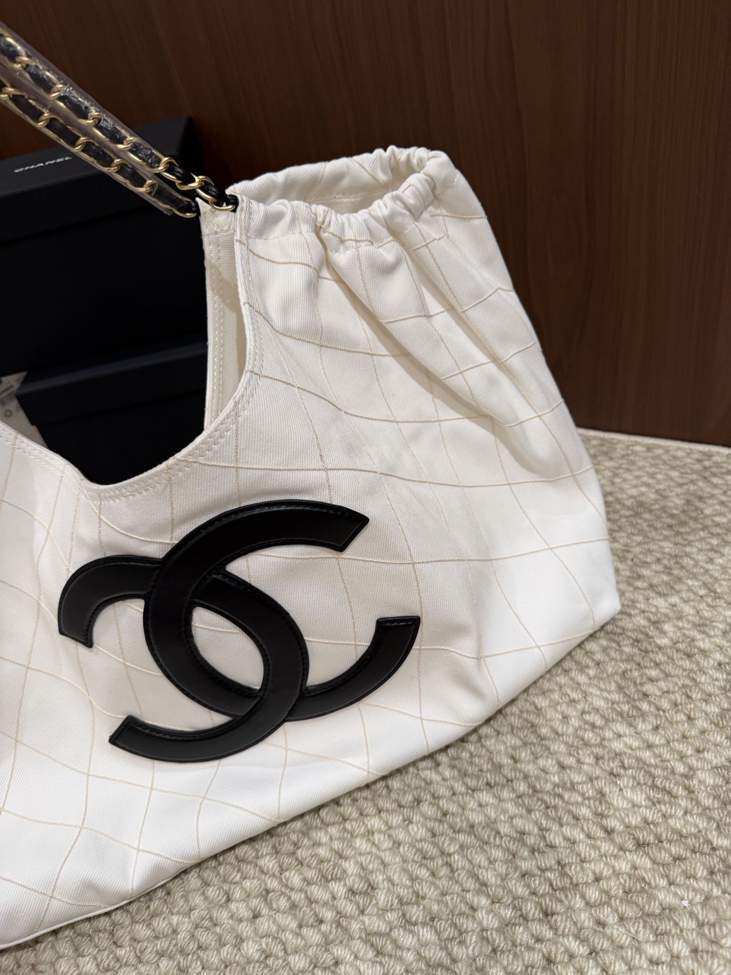 Bag 1228703316