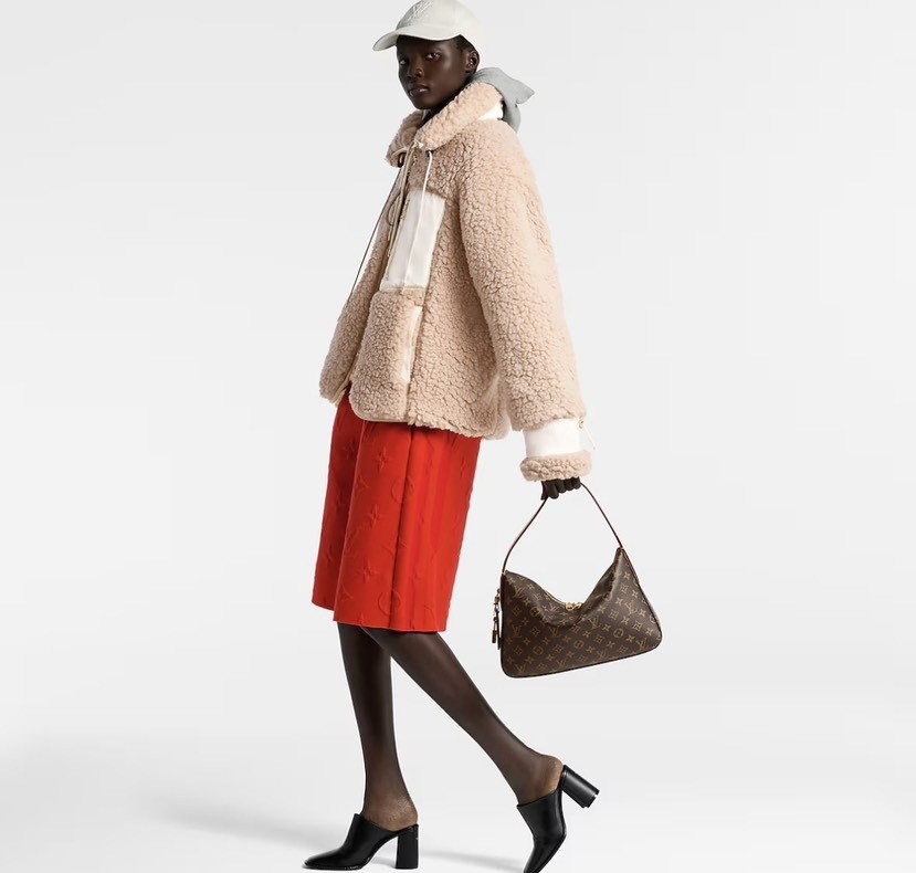 Louis Vuitton Shoulder Bag M11952