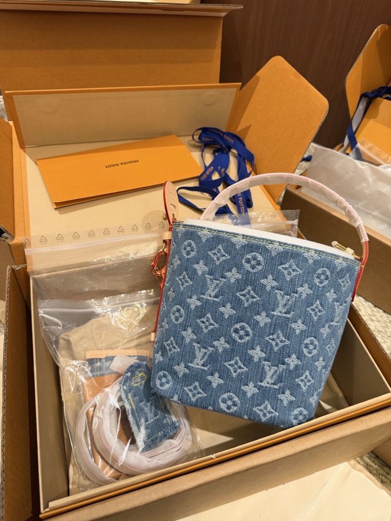 Bag in Denim