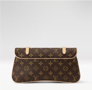Louis Vuitton Shoulder Bag M28613 in Brown