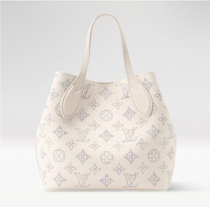 Louis Vuitton Handbag M29900 in Beige