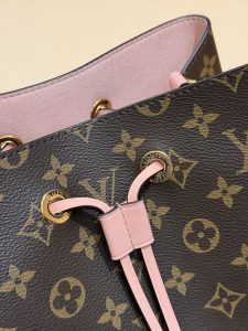 Bag 1228703357