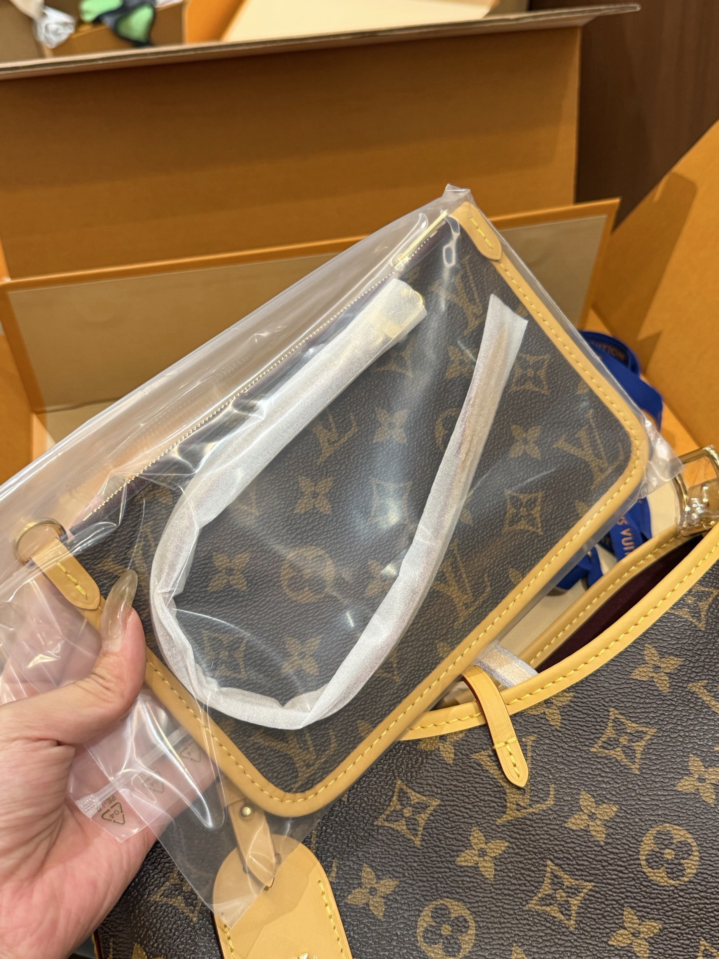 Handbag